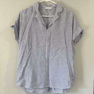beachlunchlounge Women's Blue and White Striped Blouse size S